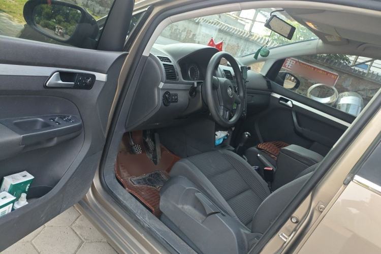 Used Volkswagen Touran  Driver Seat