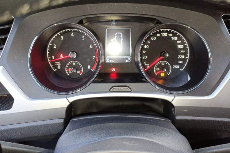 Used Volkswagen Touran 2018 Volkswagen Touran L 280TSI DSG Style Edition 7 Seats China V Emission Standard Instrument Cluster