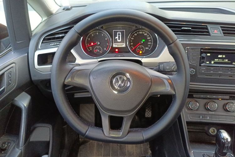 Used Volkswagen Touran 2018 Volkswagen Touran L 280TSI DSG Style Edition 7 Seats China V Emission Standard Steering Wheel