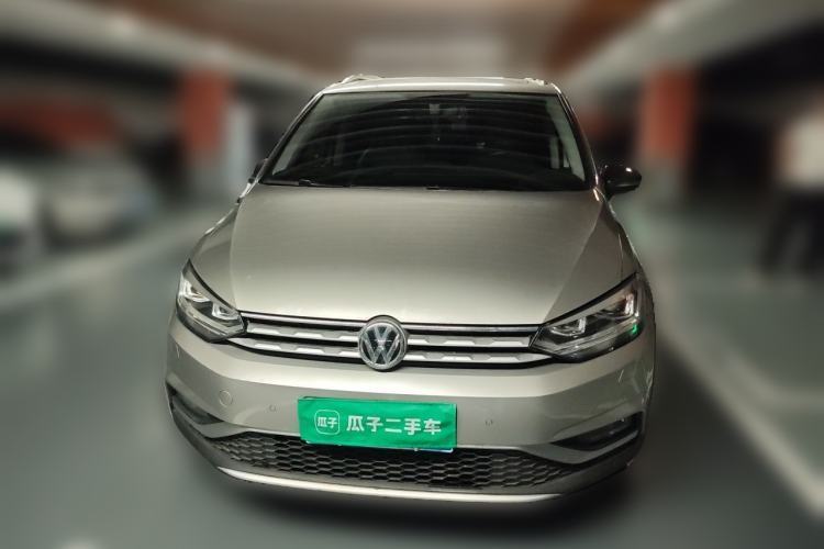 Used Volkswagen Touran 2018 Volkswagen Touran L 280TSI DSG Boundary Edition 7 Seats China VI Standard Front