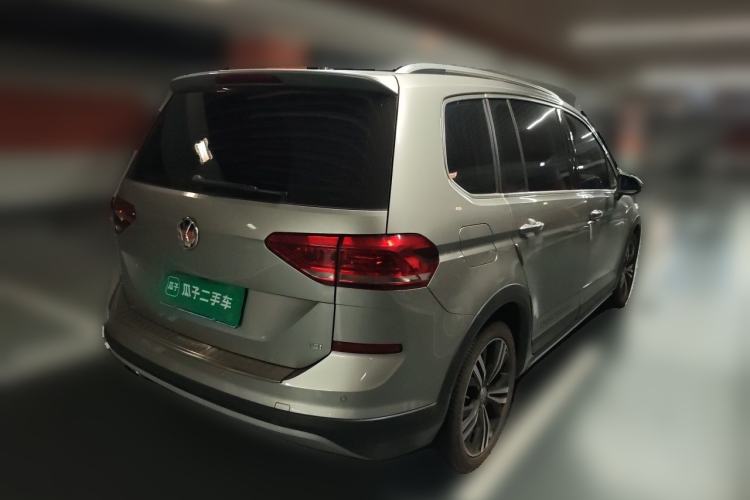 Used Volkswagen Touran 2018 Volkswagen Touran L 280TSI DSG Boundary Edition 7 Seats China VI Standard Rear Right 45 Deg