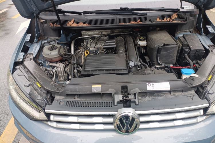 Used Volkswagen Touran 2018 Volkswagen Touran L 280TSI DSG Boundary Edition 7 Seats China V Emission Standard Engine Bay