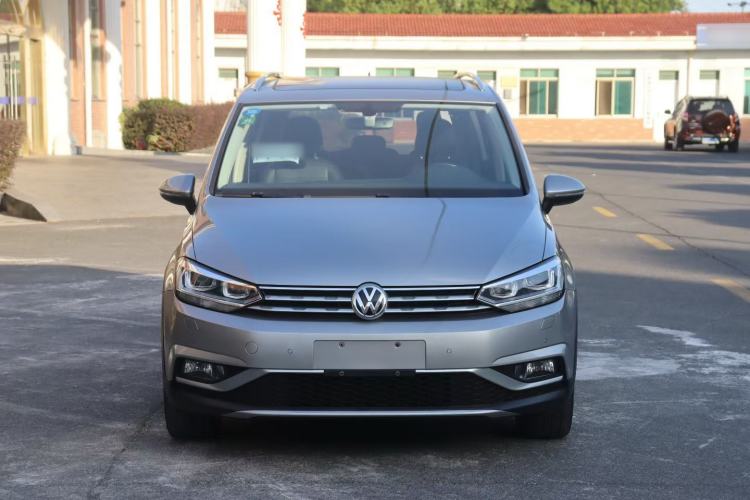 Used Volkswagen Touran 2018 Volkswagen Touran L 280TSI DSG Boundary Edition 7 Seats China V Emission Standard Exterior 1