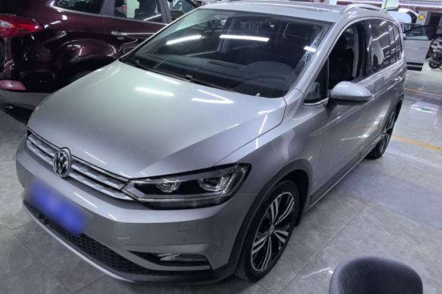 Used Volkswagen Touran 2018 Volkswagen Touran L 280TSI DSG Boundary Edition 7 Seats China VI Standard