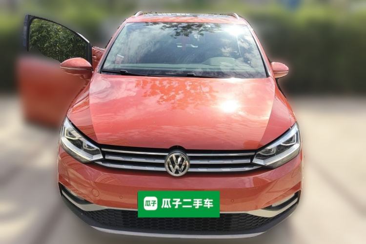 Used Volkswagen Touran 2018 Volkswagen Touran L 280TSI DSG Boundary Luxury Edition 6 Seats China V Emission Standard Front