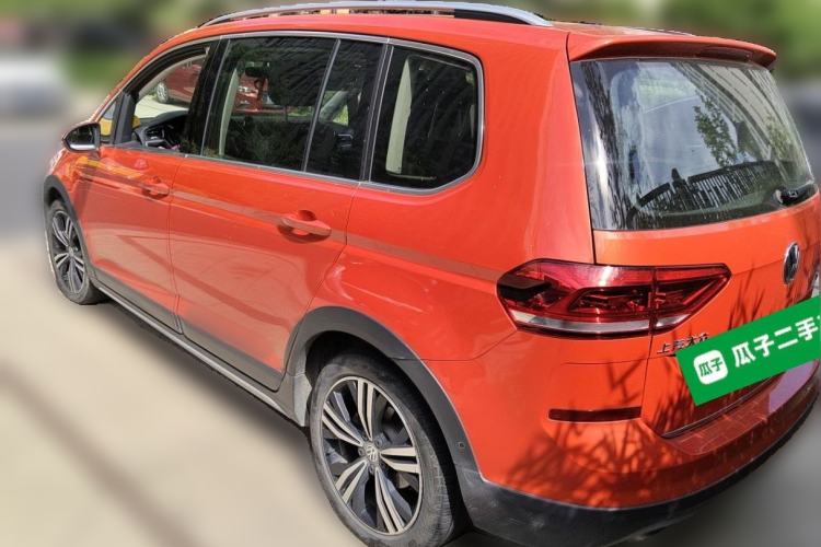 Used Volkswagen Touran 2018 Volkswagen Touran L 280TSI DSG Boundary Luxury Edition 6 Seats China V Emission Standard Rear Left 45 Deg