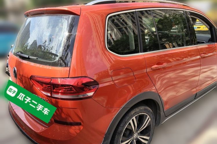 Used Volkswagen Touran 2018 Volkswagen Touran L 280TSI DSG Boundary Luxury Edition 6 Seats China V Emission Standard Rear Right 45 Deg