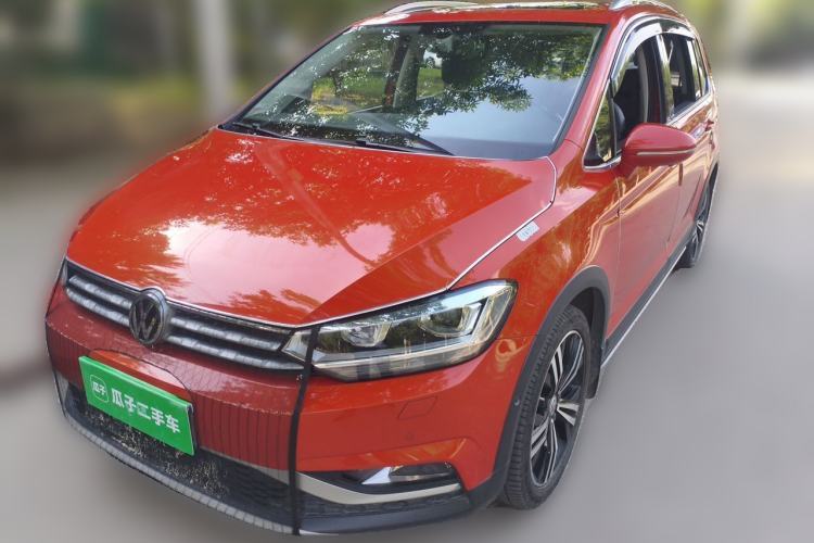 Used Volkswagen Touran 2018 Volkswagen Touran L 280TSI DSG Luxury Edition 6-seater Guazi used car, China used car export, Used car for sale, Used cars, Cheapest cars for sale
