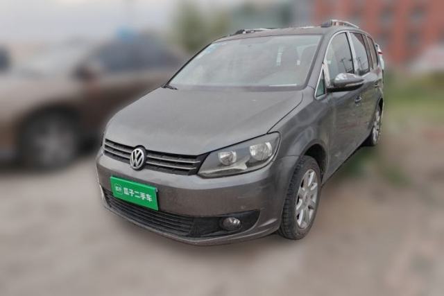 Used Volkswagen Touran 2018 Volkswagen Touran L 1.6L Manual Trend Edition