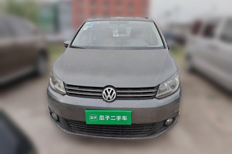 Used Volkswagen Touran 2018 Volkswagen Touran L 1.6L Manual Trend Edition Front