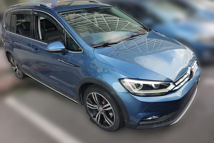 Used Volkswagen Touran 2018 Volkswagen Touran L 280TSI DSG Boundary Edition 7 Seats China V Emission Standard Front Right 45 Deg