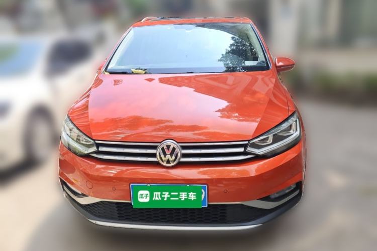 Used Volkswagen Touran 2018 Volkswagen Touran L 280TSI DSG Boundary Luxury Edition 7 Seats China VI Standard Front