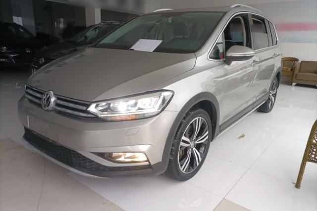 Used Volkswagen Touran 2018 Volkswagen Touran L 280TSI DSG Boundary Edition 6-Seater China V Emission Standard