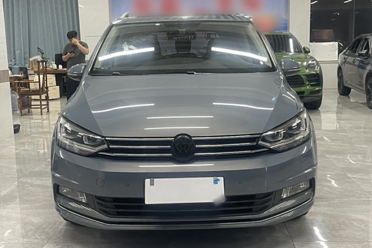 Used Volkswagen Touran 2018 Volkswagen Touran L 280TSI DSG Comfort Edition 7-seater Exterior 1