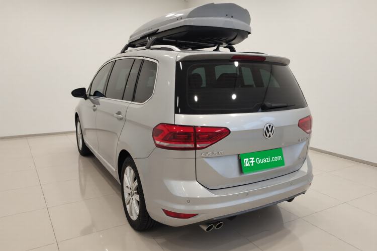 Used Volkswagen Touran 2018 Volkswagen Touran L 280TSI DSG Comfort Edition 6-seater Exterior 3