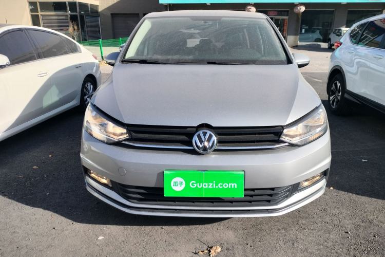 Used Volkswagen Touran 2018 Volkswagen Touran L 280TSI DSG Style Edition 7 Seats China VI Standard Front