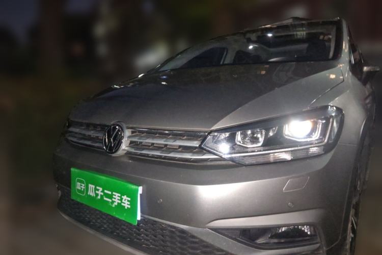Used Volkswagen Touran 2018 Volkswagen Touran L 280TSI DSG Boundary Edition 7 Seats China VI Standard Front