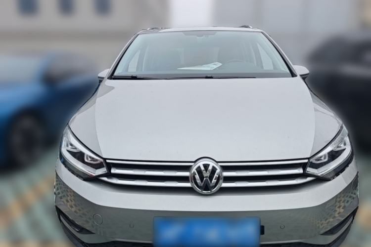 Used Volkswagen Touran 2018 Volkswagen Touran L 280TSI DSG Boundary Edition 7 Seats China VI Standard Front
