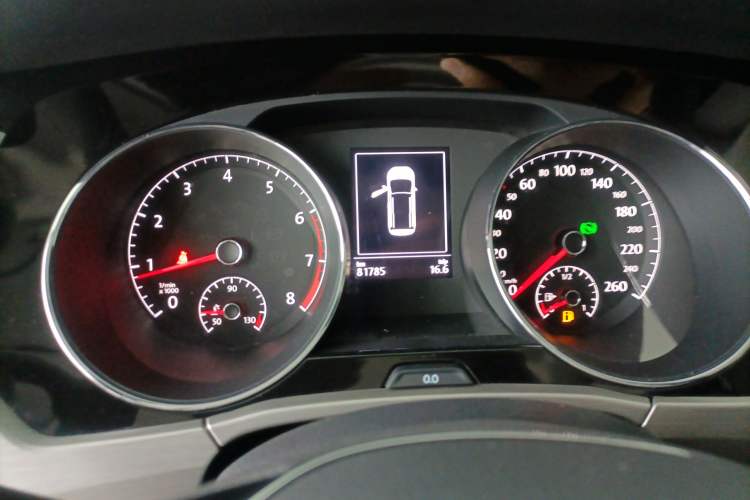 Used Volkswagen Touran 2018 Volkswagen Touran L 280TSI DSG Boundary Edition 6-Seater China V Emission Standard Instrument Cluster