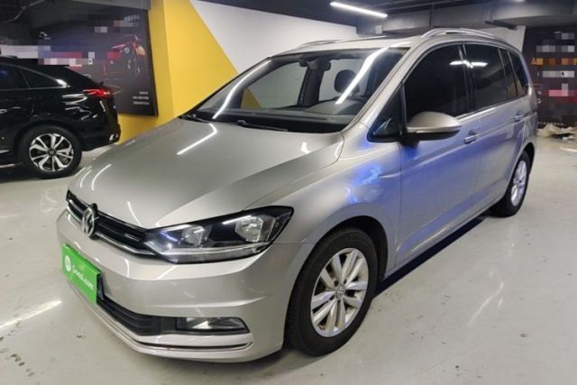 Used Volkswagen Touran 2018 Volkswagen Touran L 280TSI DSG Comfort Edition 7 Seats China V Emission Standard
