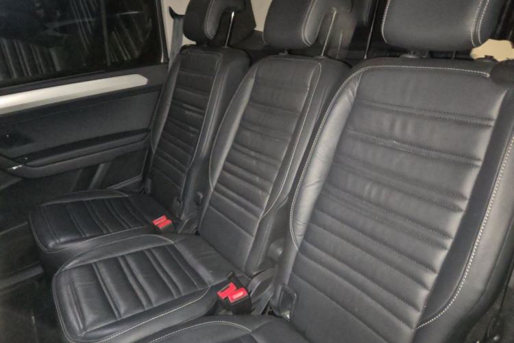 Used Volkswagen Touran 2018 Volkswagen Touran L 280TSI DSG Boundary Edition 7 Seats China VI Standard Left Rear Seat