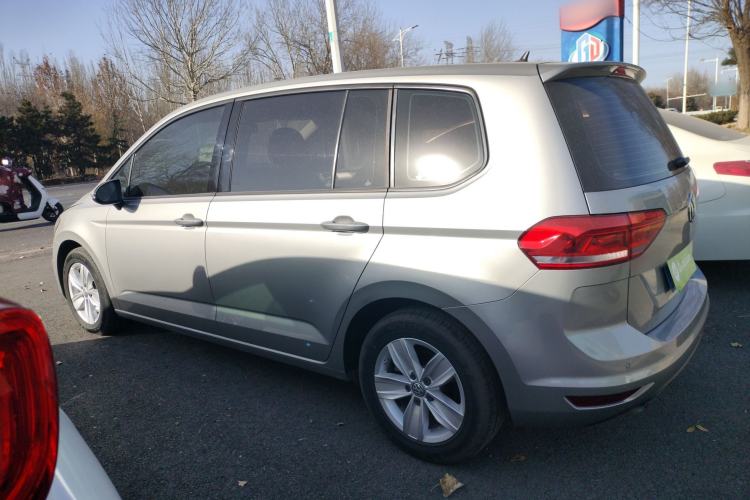 Used Volkswagen Touran 2018 Volkswagen Touran L 280TSI DSG Style Edition 7 Seats China VI Standard Left Side