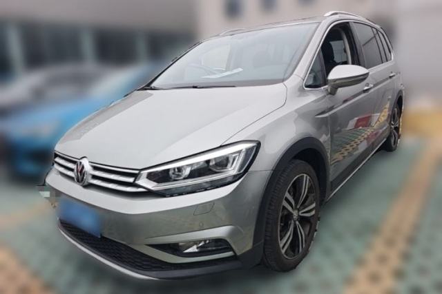 Used Volkswagen Touran 2018 Volkswagen Touran L 280TSI DSG Boundary Edition 7 Seats China VI Standard