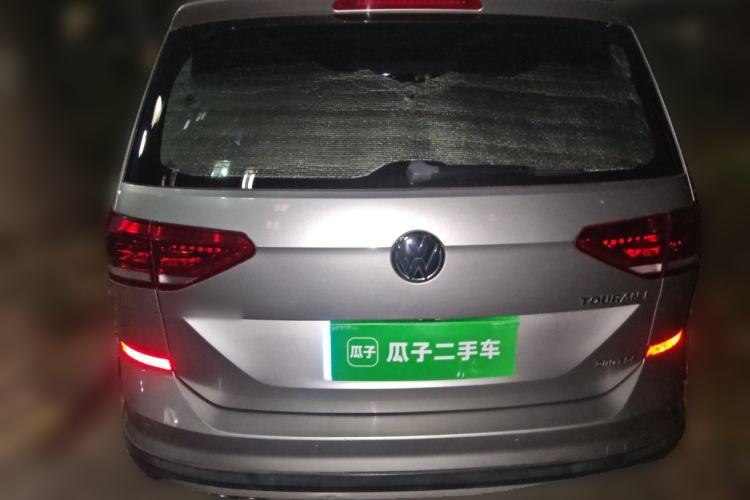 Used Volkswagen Touran 2018 Volkswagen Touran L 280TSI DSG Boundary Edition 7 Seats China VI Standard Rear