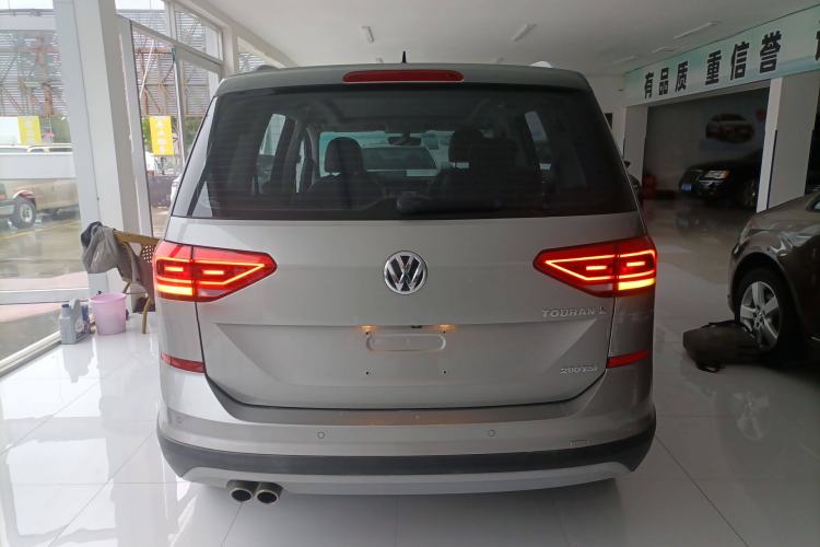 Used Volkswagen Touran 2018 Volkswagen Touran L 280TSI DSG Boundary Edition 6-Seater China V Emission Standard Rear