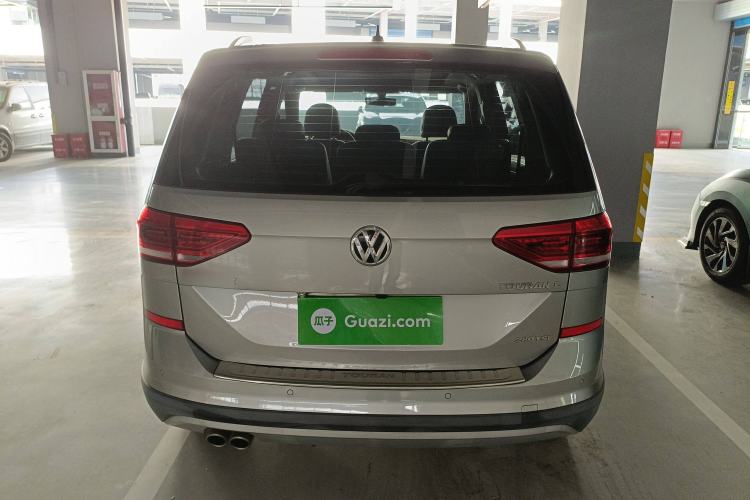 Used Volkswagen Touran 2018 Volkswagen Touran L 280TSI DSG Boundary Edition 7 Seats China V Emission Standard Rear