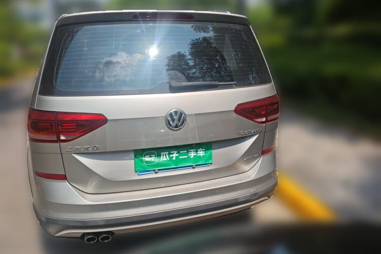 Used Volkswagen Touran 2018 Volkswagen Touran L 280TSI DSG Boundary Edition 7 Seats China VI Standard Rear