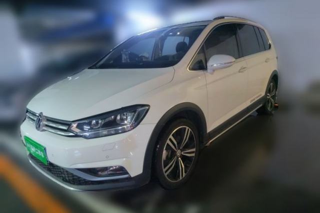 Used Volkswagen Touran 2018 Volkswagen Touran L 280TSI DSG Boundary Edition 7 Seats China VI Standard