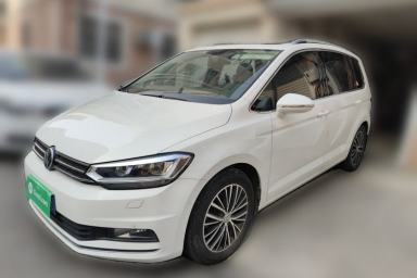 Used Volkswagen Touran 2018 Volkswagen Touran L 280TSI DSG Luxury Edition 7 Seats