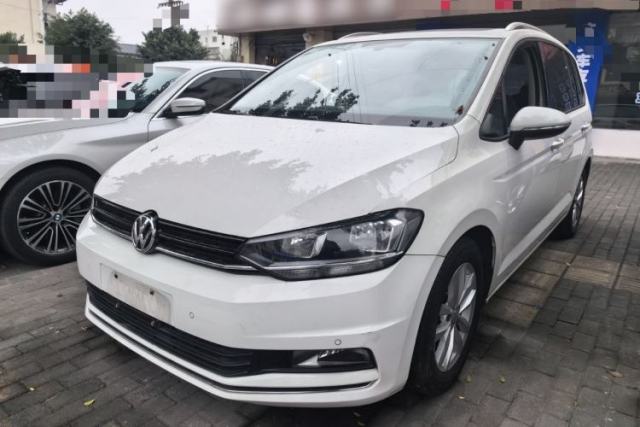 Ojetý Volkswagen Touran 2018 Volkswagen Touran L 280TSI DSG Comfort Edition 7 Seats China V Emission Standard