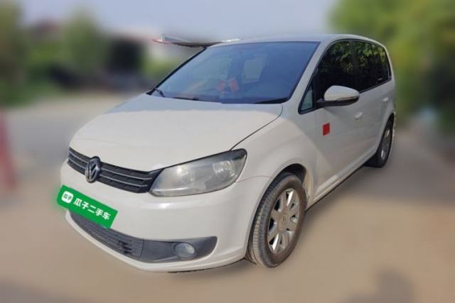 Used Volkswagen Touran 2018 Volkswagen Touran L 1.6L Manual Trend Edition