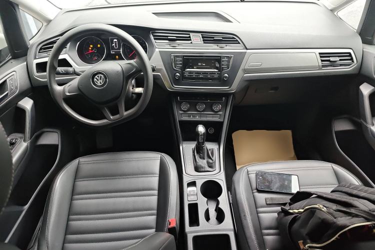 Used Volkswagen Touran 2018 Volkswagen Touran L 280TSI DSG Style Edition 7 Seats China V Emission Standard Center Console