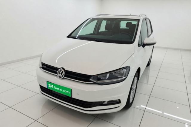 Ojetý Volkswagen Touran 2018 Volkswagen Touran L 280TSI DSG Comfort Edition 7 Seats China V Emission Standard