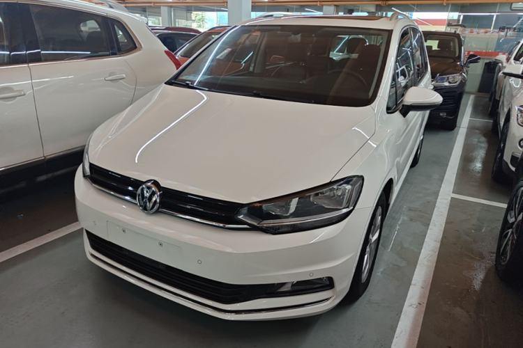 Used Volkswagen Touran 2018 Volkswagen Touran L 280TSI DSG Comfort Edition 7 Seats China V Emission Standard Guazi used car, China used car export, Used car for sale, Used cars, Cheapest cars for sale