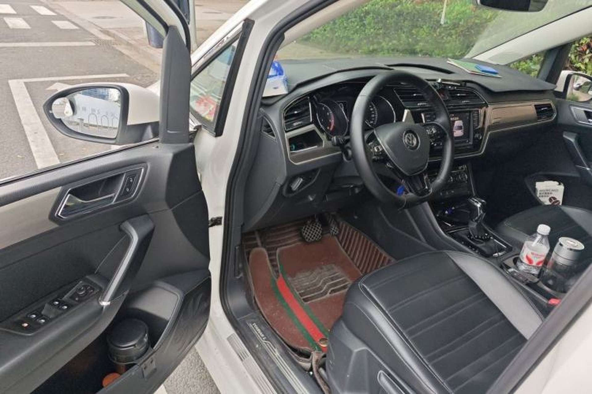 Used Volkswagen Touran 2018 Volkswagen Touran L 280TSI DSG Comfort Edition 7 Seats China V Emission Standard Driver Seat