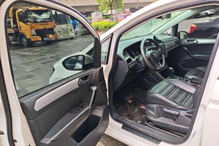 Used Volkswagen Touran 2018 Volkswagen Touran L 280TSI DSG Style Edition 7 Seats China V Emission Standard Driver Seat