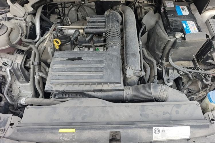 Used Volkswagen Touran 2018 Volkswagen Touran L 280TSI Manual Trend Edition Engine Bay