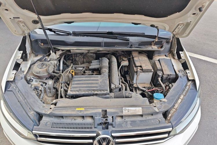 Used Volkswagen Touran 2018 Volkswagen Touran L 280TSI DSG Style Edition 7 Seats China V Emission Standard Engine Bay