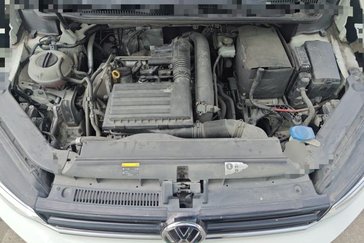 Used Volkswagen Touran 2018 Volkswagen Touran L 280TSI DSG Comfort Edition 7 Seats China V Emission Standard Engine Bay