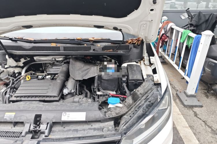 Used Volkswagen Touran 2018 Volkswagen Touran L 280TSI DSG Style Edition 7 Seats China V Emission Standard Engine Bay Left