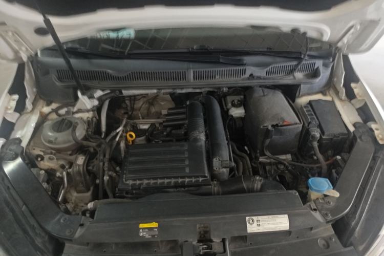 Used Volkswagen Touran 2018 Volkswagen Touran L 280TSI Manual Trend Edition Engine Bay