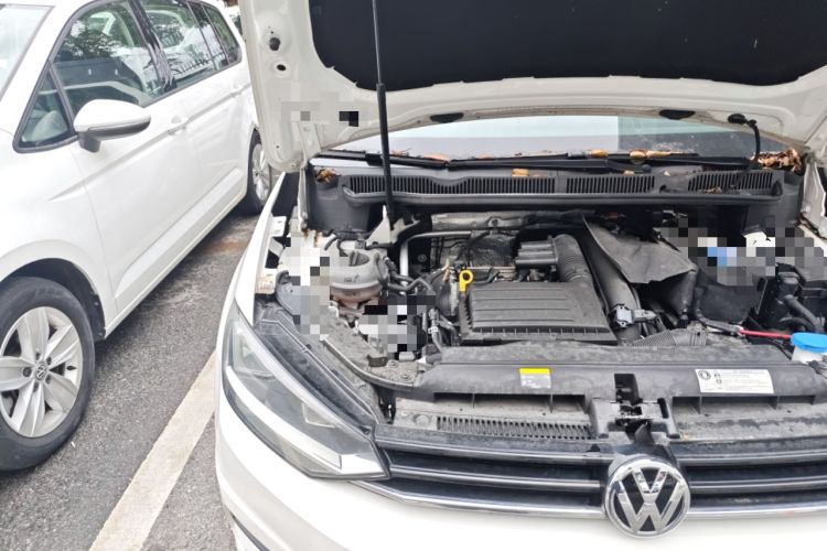 Used Volkswagen Touran 2018 Volkswagen Touran L 280TSI DSG Style Edition 7 Seats China V Emission Standard Engine Bay Right