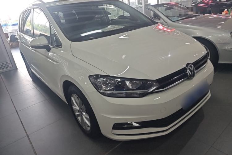 Used Volkswagen Touran 2018 Volkswagen Touran L 280TSI DSG Comfort Edition 7 Seats China V Emission Standard Exterior 1