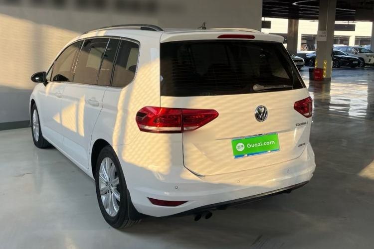 Used Volkswagen Touran 2018 Volkswagen Touran L 280TSI DSG Comfort Edition 7-seater Exterior 13