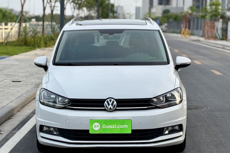 Used Volkswagen Touran 2018 Volkswagen Touran L 280TSI DSG Comfort Edition 7 Seats China V Emission Standard Exterior 2