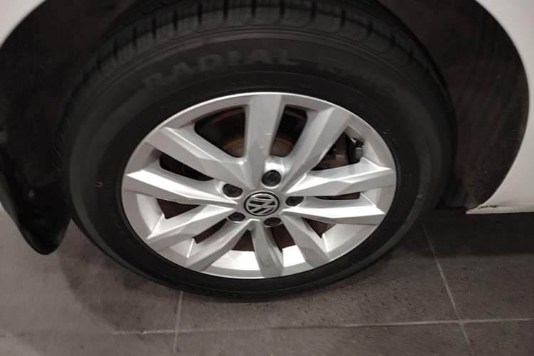 Used Volkswagen Touran 2018 Volkswagen Touran L 280TSI DSG Comfort Edition 7 Seats China V Emission Standard Exterior 2